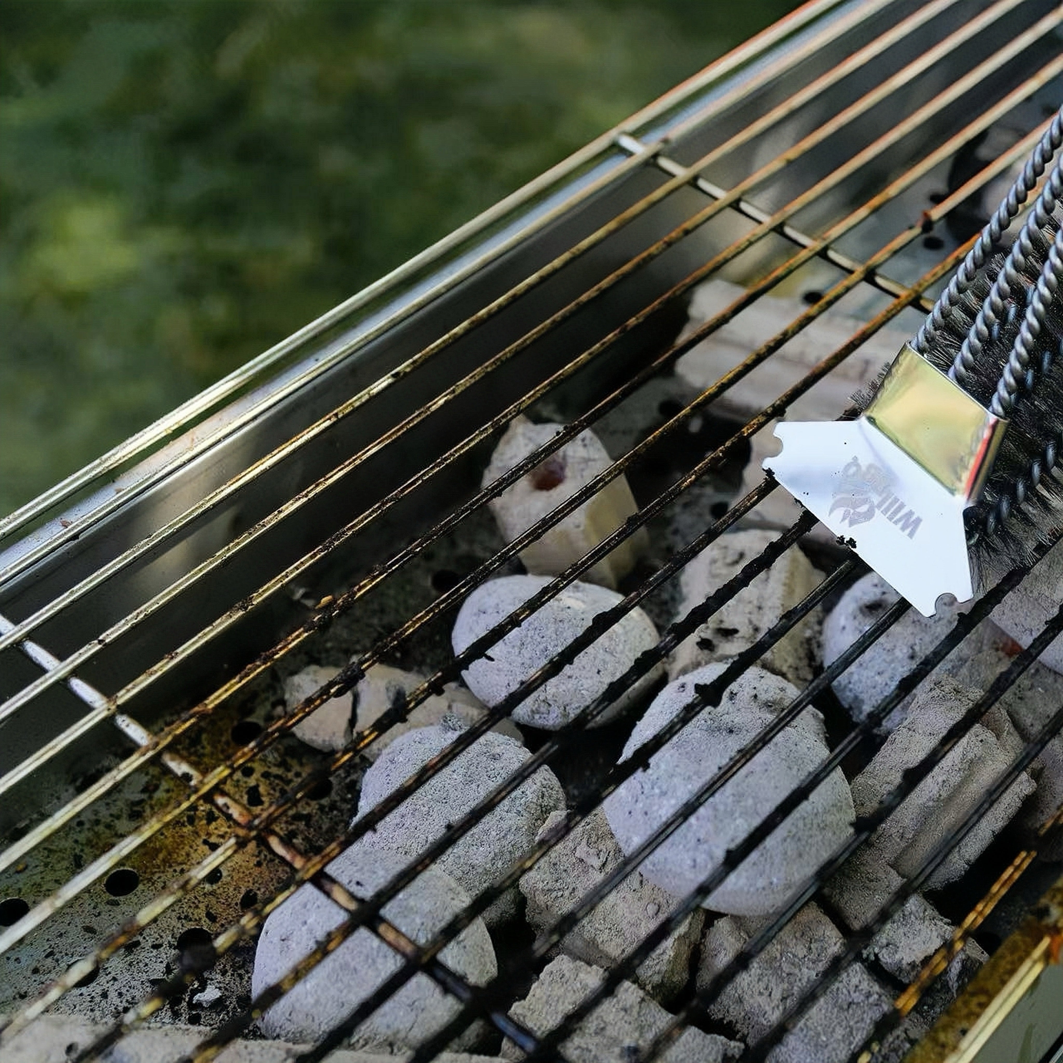Triple Bristles Grill Cleaning Brush & Scraper