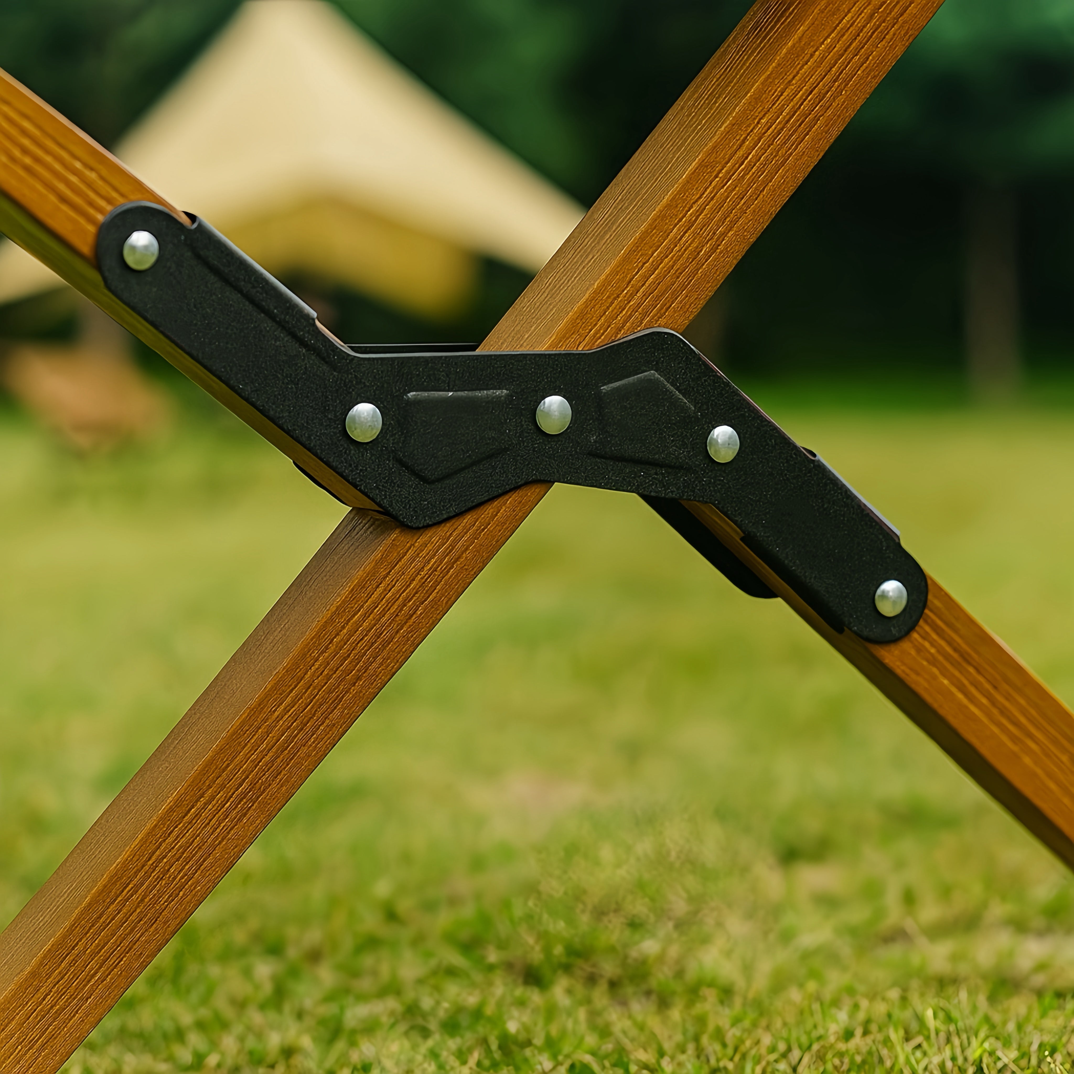 Willkon Heavy-Duty Roll-Up Camping Table with Carry Bag