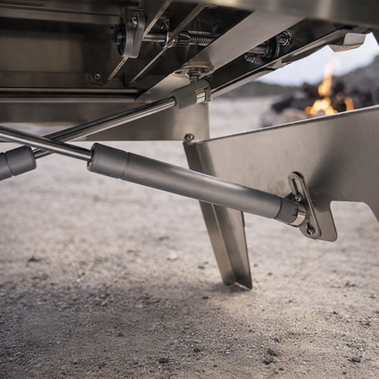 WillBBQ Exclusive Hydraulic Height Adjustable Portable Charcoal Grill